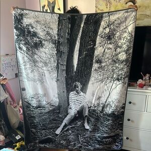 Taylorr Swift Folklore Blanket